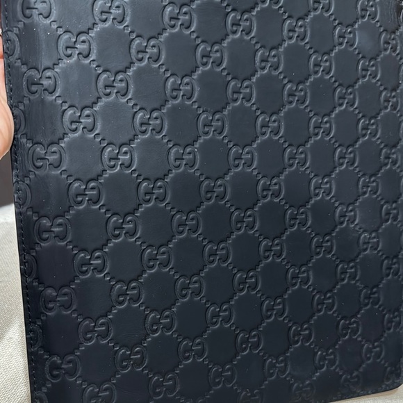 Gucci Black Embossed Leather IPad Case - Picture 4 of 10